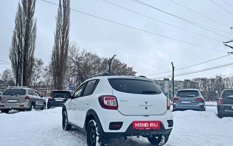 Renault Sandero II рестайлинг, 2019 год, 1 000 000 рублей, 4 фотография