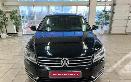 Volkswagen Passat B7, 2012 год, 1 175 000 рублей, 3 фотография