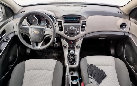 Chevrolet Cruze II, 2012 год, 760 000 рублей, 9 фотография