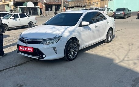 Toyota Camry, 2013 год, 1 850 000 рублей, 5 фотография