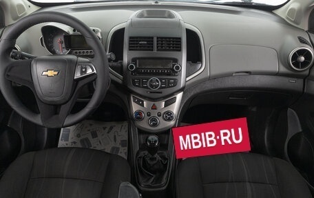 Chevrolet Aveo III, 2013 год, 599 000 рублей, 7 фотография