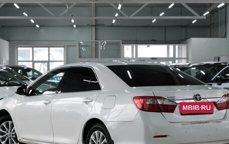 Toyota Camry, 2014 год, 1 699 000 рублей, 4 фотография