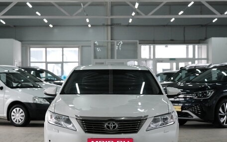 Toyota Camry, 2014 год, 1 699 000 рублей, 2 фотография