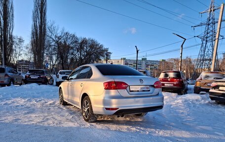 Volkswagen Jetta VI, 2014 год, 1 345 000 рублей, 4 фотография