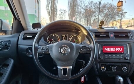 Volkswagen Jetta VI, 2014 год, 1 345 000 рублей, 15 фотография