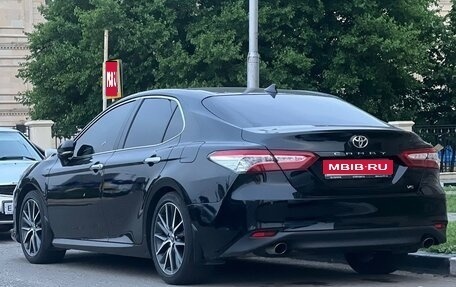 Toyota Camry, 2018 год, 3 280 000 рублей, 1 фотография