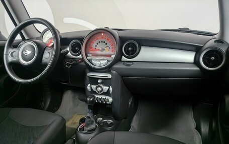 MINI Hatch, 2010 год, 737 000 рублей, 7 фотография