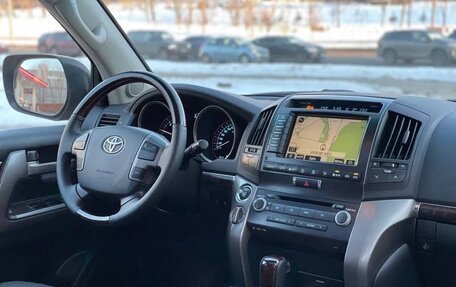 Toyota Land Cruiser 200, 2011 год, 2 599 000 рублей, 6 фотография