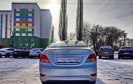 Hyundai Solaris II рестайлинг, 2013 год, 830 000 рублей, 6 фотография