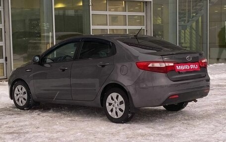 KIA Rio III рестайлинг, 2011 год, 620 000 рублей, 4 фотография