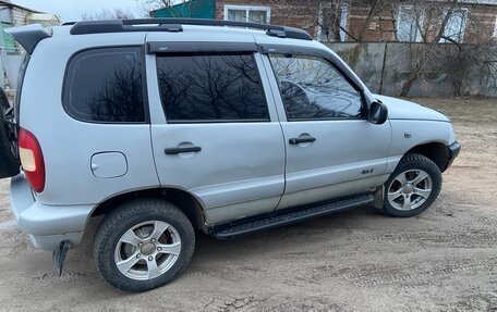 Chevrolet Niva I рестайлинг, 2005 год, 370 000 рублей, 3 фотография