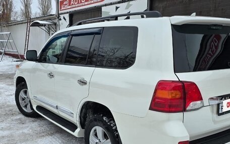 Toyota Land Cruiser 200, 2013 год, 4 000 000 рублей, 26 фотография