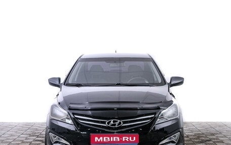 Hyundai Solaris II рестайлинг, 2015 год, 989 000 рублей, 1 фотография