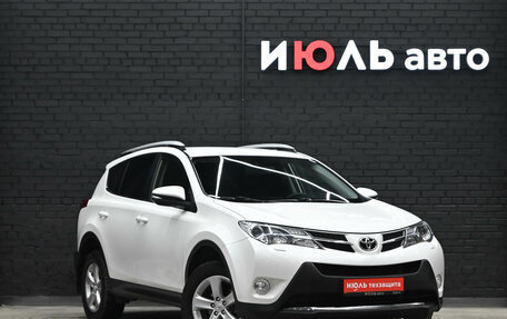 Toyota RAV4, 2014 год, 2 030 000 рублей, 4 фотография