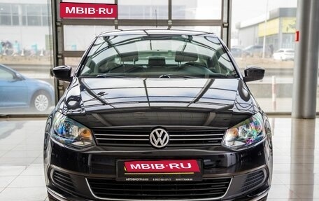 Volkswagen Polo VI (EU Market), 2011 год, 868 000 рублей, 2 фотография