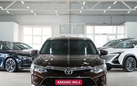 Toyota Camry, 2017 год, 2 289 000 рублей, 3 фотография