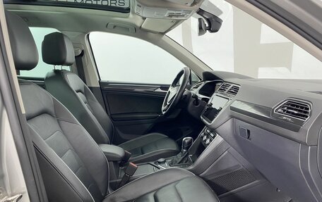 Volkswagen Tiguan II, 2018 год, 2 600 000 рублей, 14 фотография