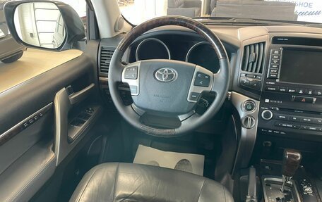 Toyota Land Cruiser 200, 2010 год, 3 649 999 рублей, 14 фотография