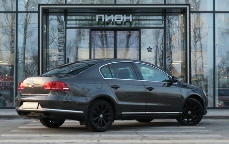 Volkswagen Passat B7, 2012 год, 1 270 000 рублей, 4 фотография