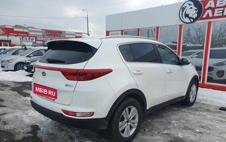 KIA Sportage IV рестайлинг, 2018 год, 2 240 000 рублей, 7 фотография