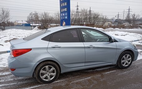 Hyundai Solaris II рестайлинг, 2012 год, 770 000 рублей, 19 фотография