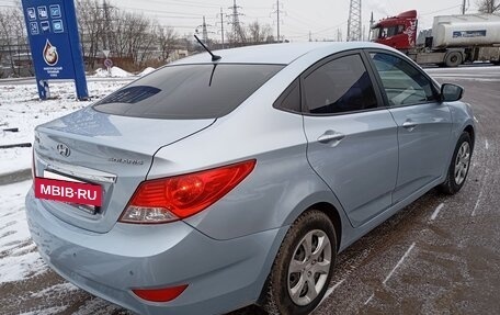 Hyundai Solaris II рестайлинг, 2012 год, 770 000 рублей, 17 фотография