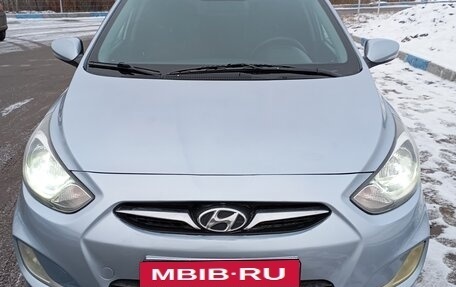 Hyundai Solaris II рестайлинг, 2012 год, 770 000 рублей, 25 фотография