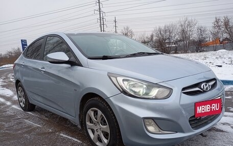 Hyundai Solaris II рестайлинг, 2012 год, 770 000 рублей, 20 фотография