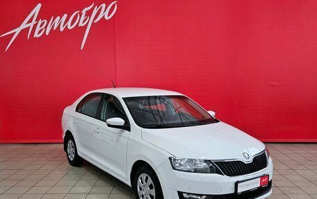 Skoda Rapid I, 2018 год, 875 000 рублей, 7 фотография