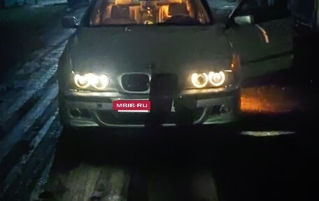 BMW 5 серия, 2000 год, 650 000 рублей, 3 фотография