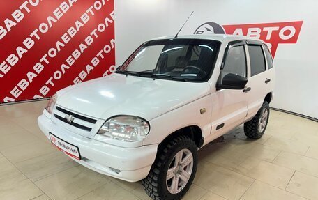 Chevrolet Niva I рестайлинг, 2003 год, 435 000 рублей, 2 фотография