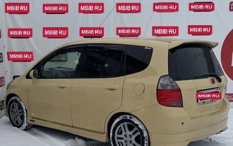 Honda Fit III, 2004 год, 499 990 рублей, 6 фотография