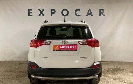 Toyota RAV4, 2014 год, 2 260 000 рублей, 6 фотография