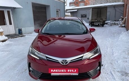 Toyota Corolla, 2018 год, 2 150 000 рублей, 2 фотография