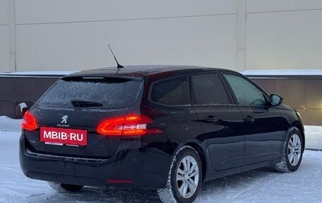 Peugeot 308 II, 2018 год, 1 430 000 рублей, 7 фотография