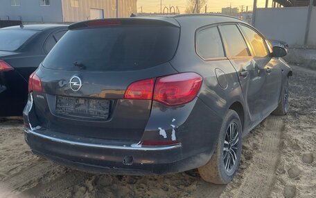 Opel Astra J, 2013 год, 350 000 рублей, 3 фотография