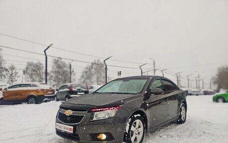 Chevrolet Cruze II, 2012 год, 979 000 рублей, 3 фотография