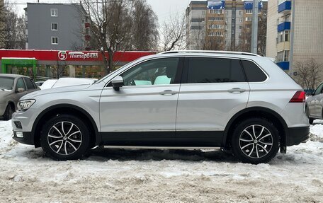 Volkswagen Tiguan II, 2017 год, 2 395 000 рублей, 8 фотография