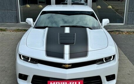 Chevrolet Camaro IV, 2013 год, 2 050 000 рублей, 3 фотография