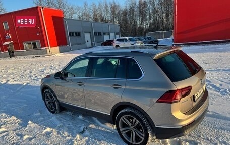 Volkswagen Tiguan II, 2018 год, 2 850 000 рублей, 3 фотография