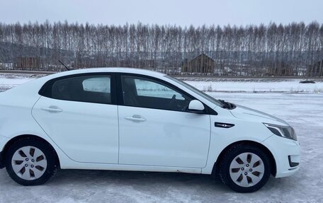 KIA Rio III рестайлинг, 2014 год, 630 000 рублей, 2 фотография