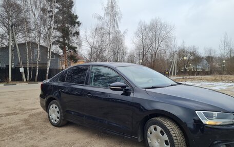 Volkswagen Jetta VI, 2014 год, 1 180 000 рублей, 2 фотография