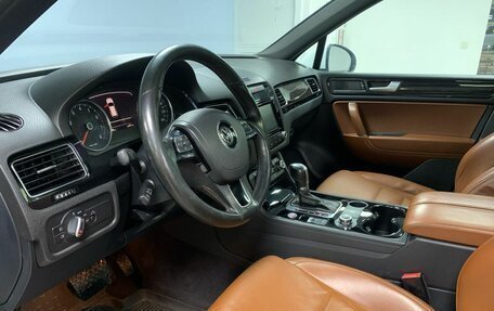 Volkswagen Touareg III, 2013 год, 1 939 000 рублей, 10 фотография