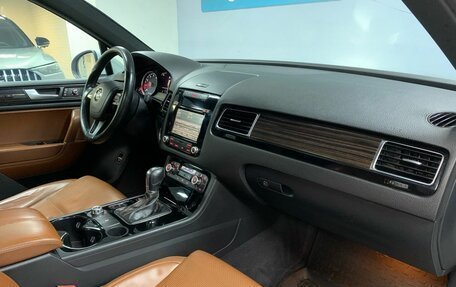 Volkswagen Touareg III, 2013 год, 1 939 000 рублей, 17 фотография