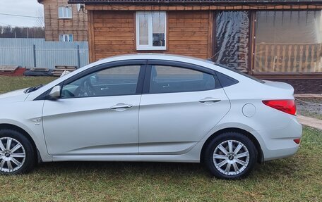 Hyundai Solaris II рестайлинг, 2013 год, 810 000 рублей, 5 фотография