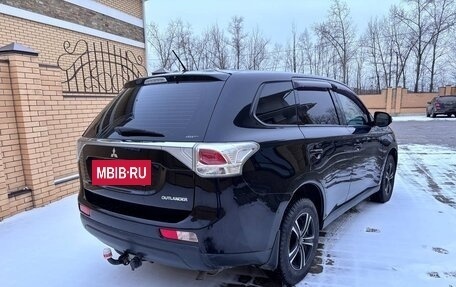 Mitsubishi Outlander III рестайлинг 3, 2012 год, 1 180 000 рублей, 8 фотография