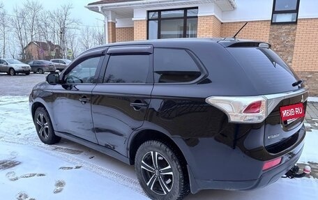 Mitsubishi Outlander III рестайлинг 3, 2012 год, 1 180 000 рублей, 6 фотография