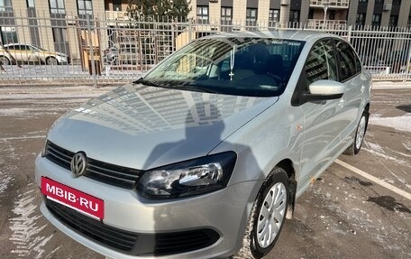 Volkswagen Polo VI (EU Market), 2012 год, 809 000 рублей, 3 фотография