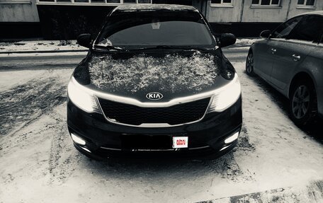 KIA Rio III рестайлинг, 2015 год, 950 000 рублей, 16 фотография