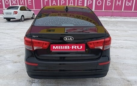 KIA Rio III рестайлинг, 2015 год, 950 000 рублей, 5 фотография